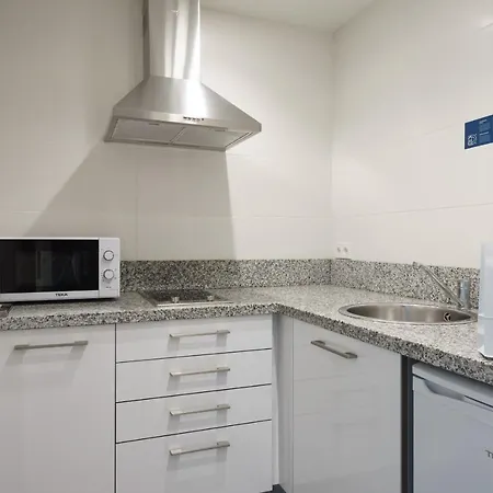 Apart Otel Campus Oviedo