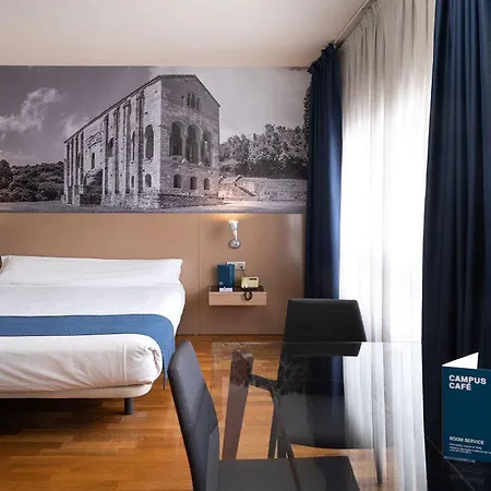 Campus 3* Oviedo