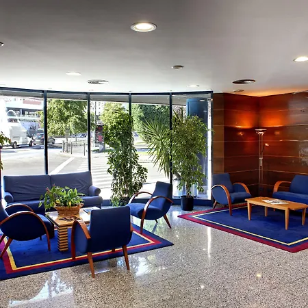 Campus Aparthotel