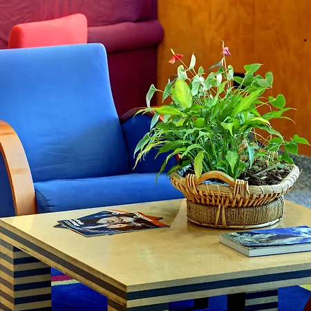 Campus Aparthotel