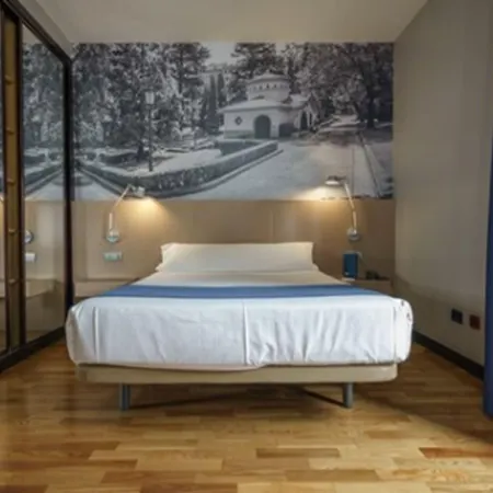 Campus Aparthotel