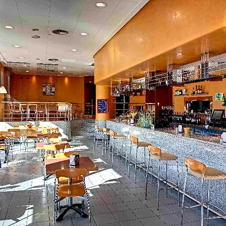 Campus 3*