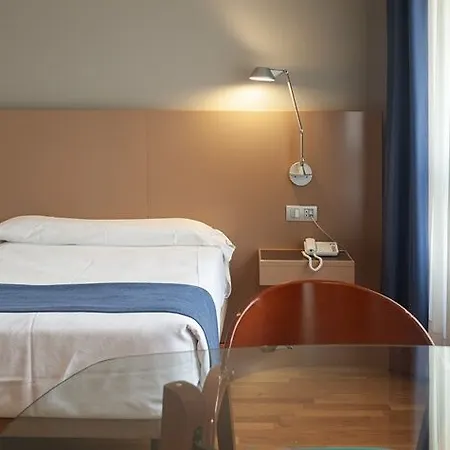 Campus Apartmanhotel 3*