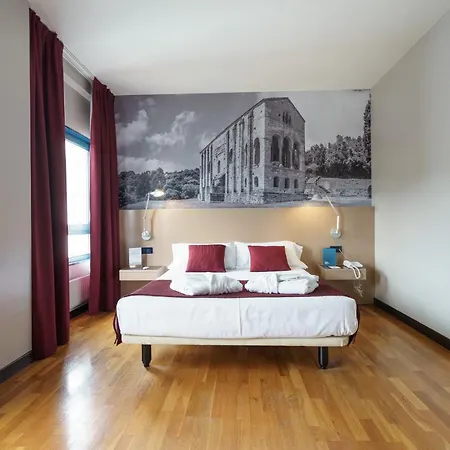 Apart Otel Campus Oviedo