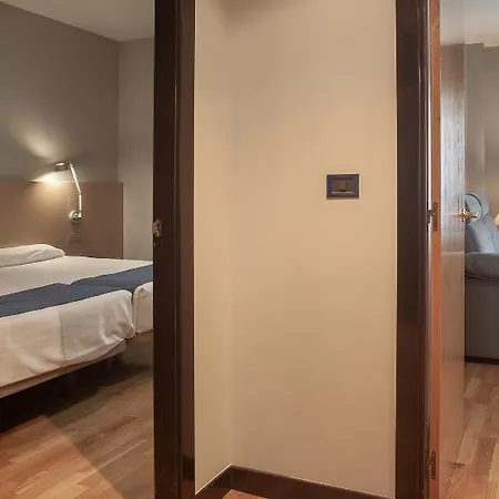 Campus Apartmanhotel