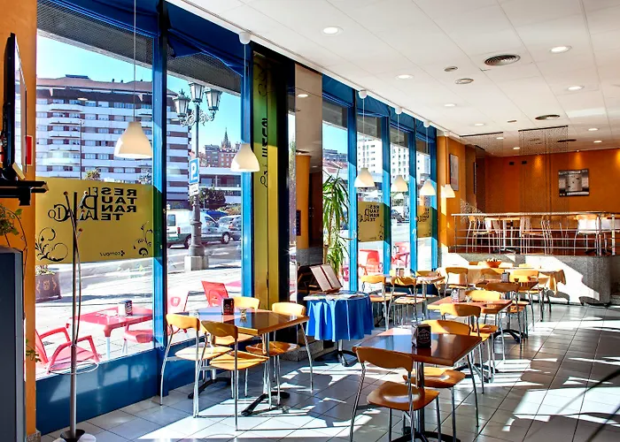 校园公寓酒店 奥维耶多