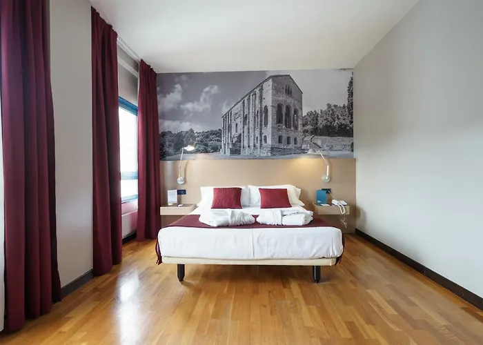 Apart Otel Campus Oviedo