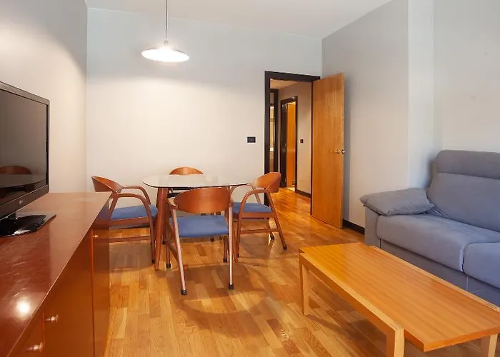 校园公寓酒店 奥维耶多